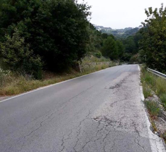 foto de Diputación adjudica por 3,9 millones de euros la mejora del asfalto y eliminación de baches en 20 carreteras