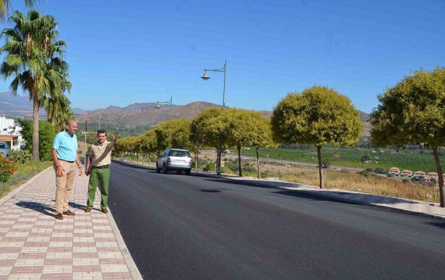 foto de Refuerzo y mejora del firme de un tramo de la carretera que conduce al Parque Santo Cristo y que une la carretera de Coín con la de Alhaurín el Grande