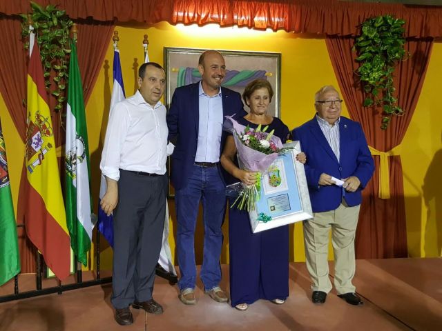 foto de La Federación Malagueña de Peñas premia a la Asociación Cultural Flor de Azahar